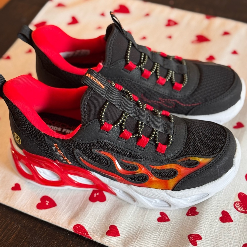Brand new size 2 Skechers Kids' Black and Red Flame Sneakers